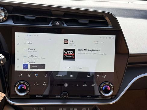 New 2026 Lexus RZ 450e Premium image 10