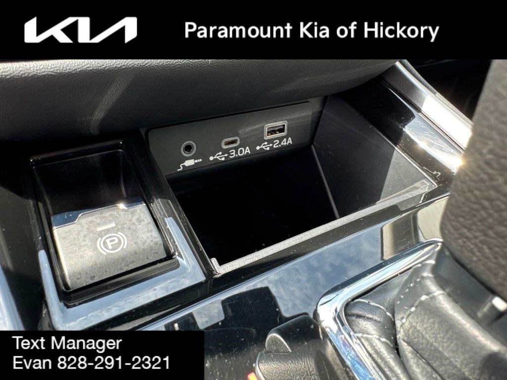 Used 2024 Subaru Legacy Limited AWD/4WD image 25