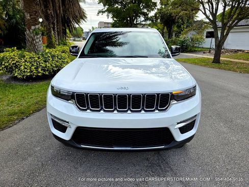 Used 2022 Jeep Grand Cherokee Limited 4xe image 23