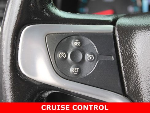 Used 2020 GMC Yukon SLE image 17