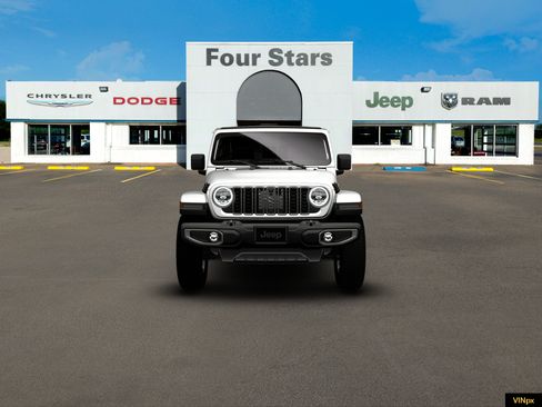 New 2026 Jeep Wrangler Unlimited Sahara AWD/4WD image 12