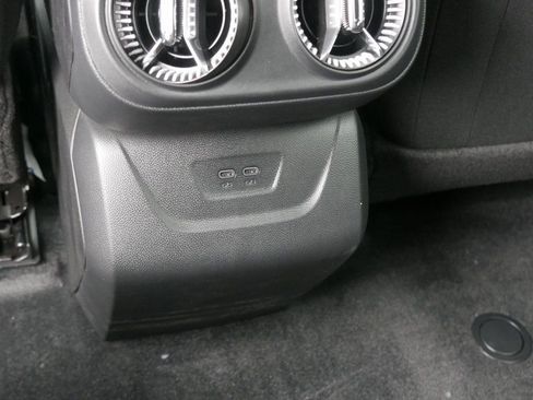 New 2025 Chevrolet Blazer EV LT image 24