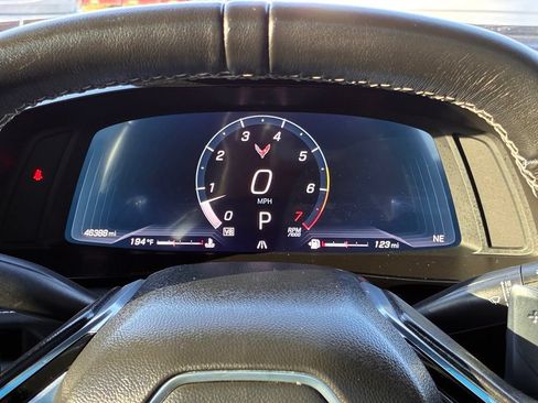 Used 2023 Chevrolet Corvette Stingray Coupe w/ 1LT RWD image 31