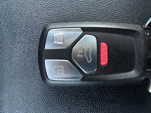 Used 2025 Audi Q5 2.0T Premium AWD/4WD image 27