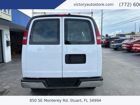 Used 2020 Chevrolet Express 2500 w/ Driver Convenience Package RWD image 8