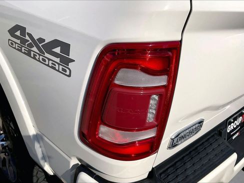 Used 2022 RAM 2500 Limited AWD/4WD image 28