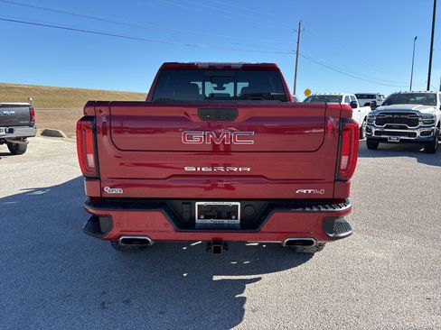 Used 2020 GMC Sierra 1500 AT4 w/ AT4 Premium Package image 5