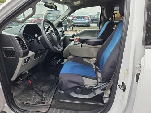 Used 2018 Ford F250 XLT AWD/4WD image 10