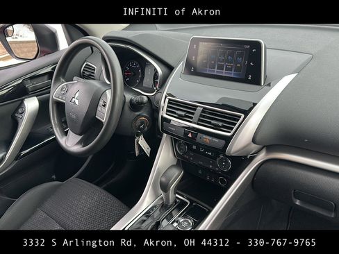 Used 2019 Mitsubishi Eclipse Cross LE image 20
