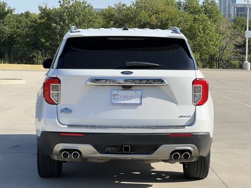 Used 2023 Ford Explorer King Ranch w/ Technology Package AWD/4WD image 5