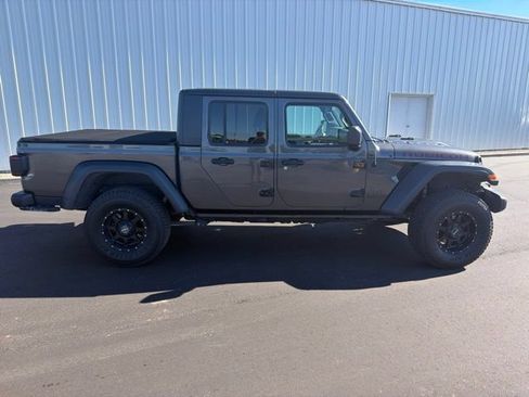Used 2020 Jeep Gladiator Rubicon w/ Dual Top Group AWD/4WD image 8
