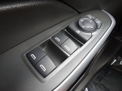 Used 2024 Chevrolet Trax RS w/ Driver Confidence Package FWD image 23