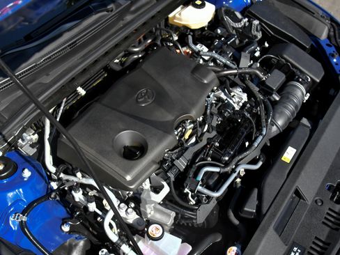 Used 2025 Toyota Camry SE w/ Convenience Package FWD image 47