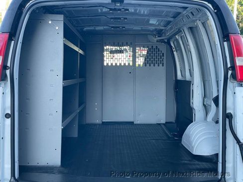 Used 2022 Chevrolet Express 2500 w/ Driver Convenience Package RWD image 11