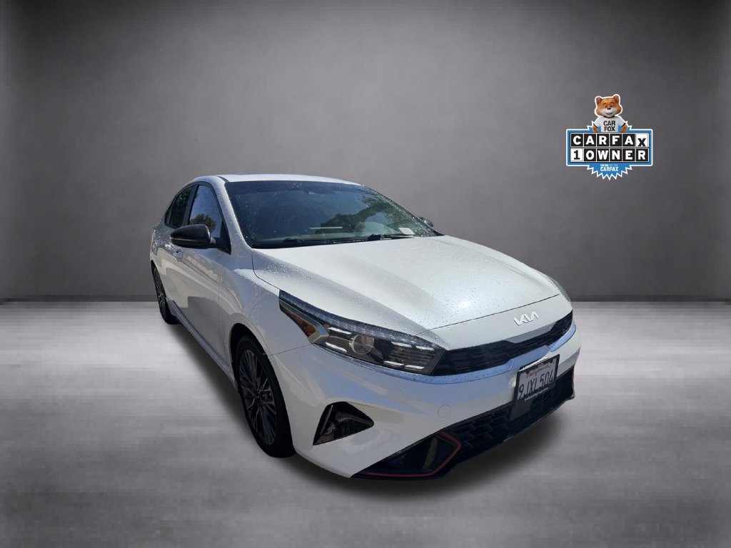 Used 2024 Kia Forte GT-Line w/ GT-Line Premium Package FWD image 2