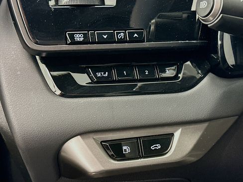 Used 2025 Lexus RX 350h AWD/4WD image 17