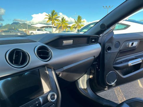 Used 2023 Ford Mustang Premium image 35