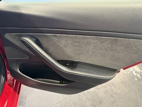 Used 2021 Tesla Model 3 Long Range image 9