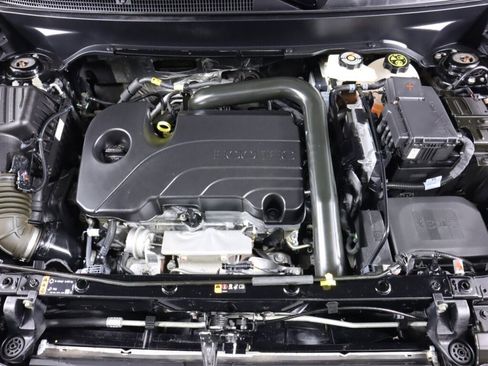 Used 2023 Chevrolet Equinox LT FWD image 40