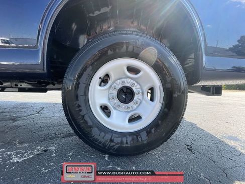 New 2025 Chevrolet Express 3500 w/ Driver Convenience Package image 30
