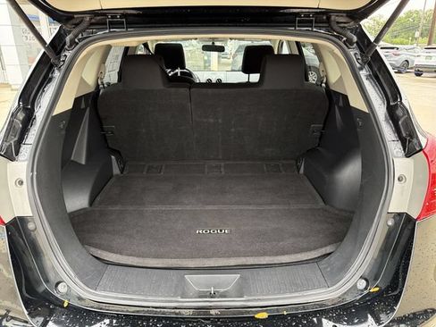 Used 2012 Nissan Rogue SV w/ Premium Pkg AWD/4WD image 26