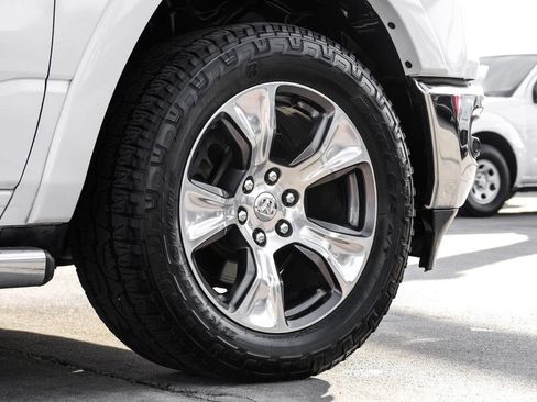 Used 2019 RAM 1500 Laramie image 59