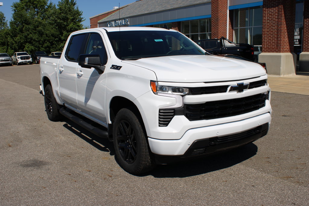 New 2026 Chevrolet Silverado 1500 RST w/ Safety Package AWD/4WD image 4