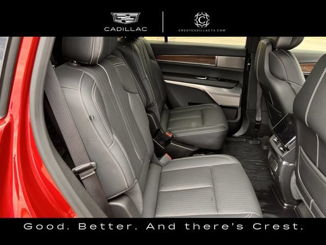 Certified 2026 Cadillac Vistiq Sport w/ LPO, Floor Liner Package AWD/4WD image 28