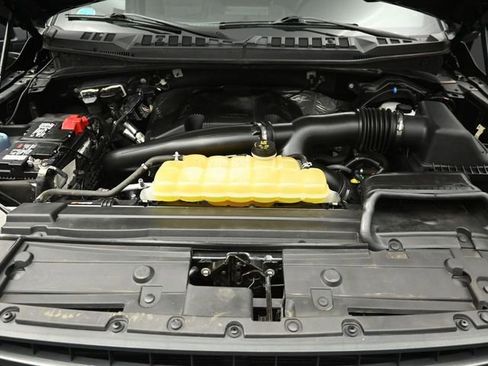 Certified 2018 Ford F150 XLT w/ Equipment Group 302A Luxury image 31