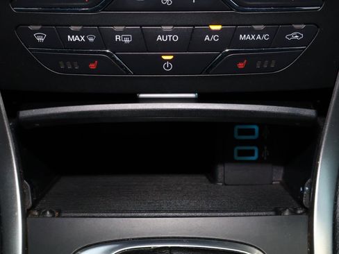 Used 2018 Ford Edge SEL w/ Equipment Group 201A image 26