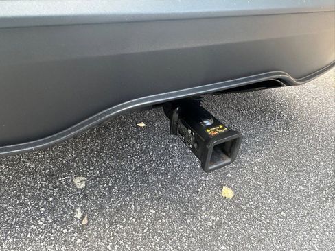 Used 2022 Tesla Model X image 71