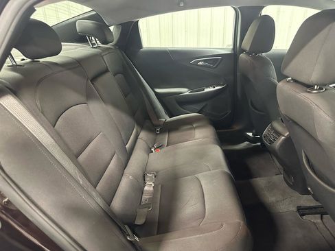 Used 2021 Chevrolet Malibu LT FWD image 21