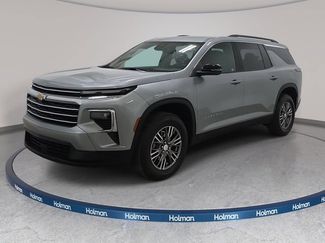 Used 2025 Chevrolet Traverse LT w/ Driver Confidence Package FWD video 1