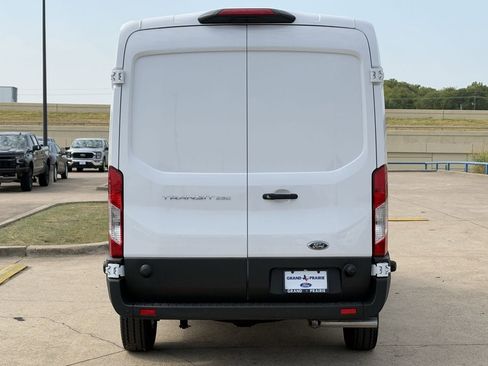 New 2025 Ford Transit 250 Base image 31