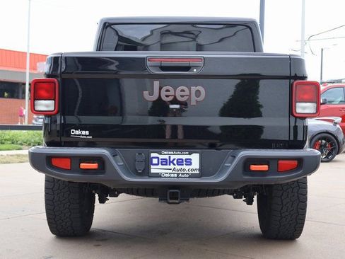Used 2023 Jeep Gladiator Mojave w/ Trailer Tow Package AWD/4WD image 6