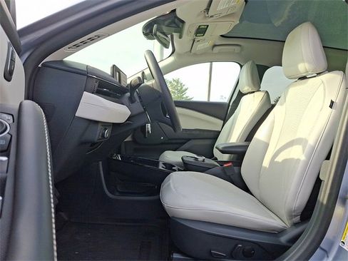 Used 2022 Ford Mustang Mach-E Premium image 14