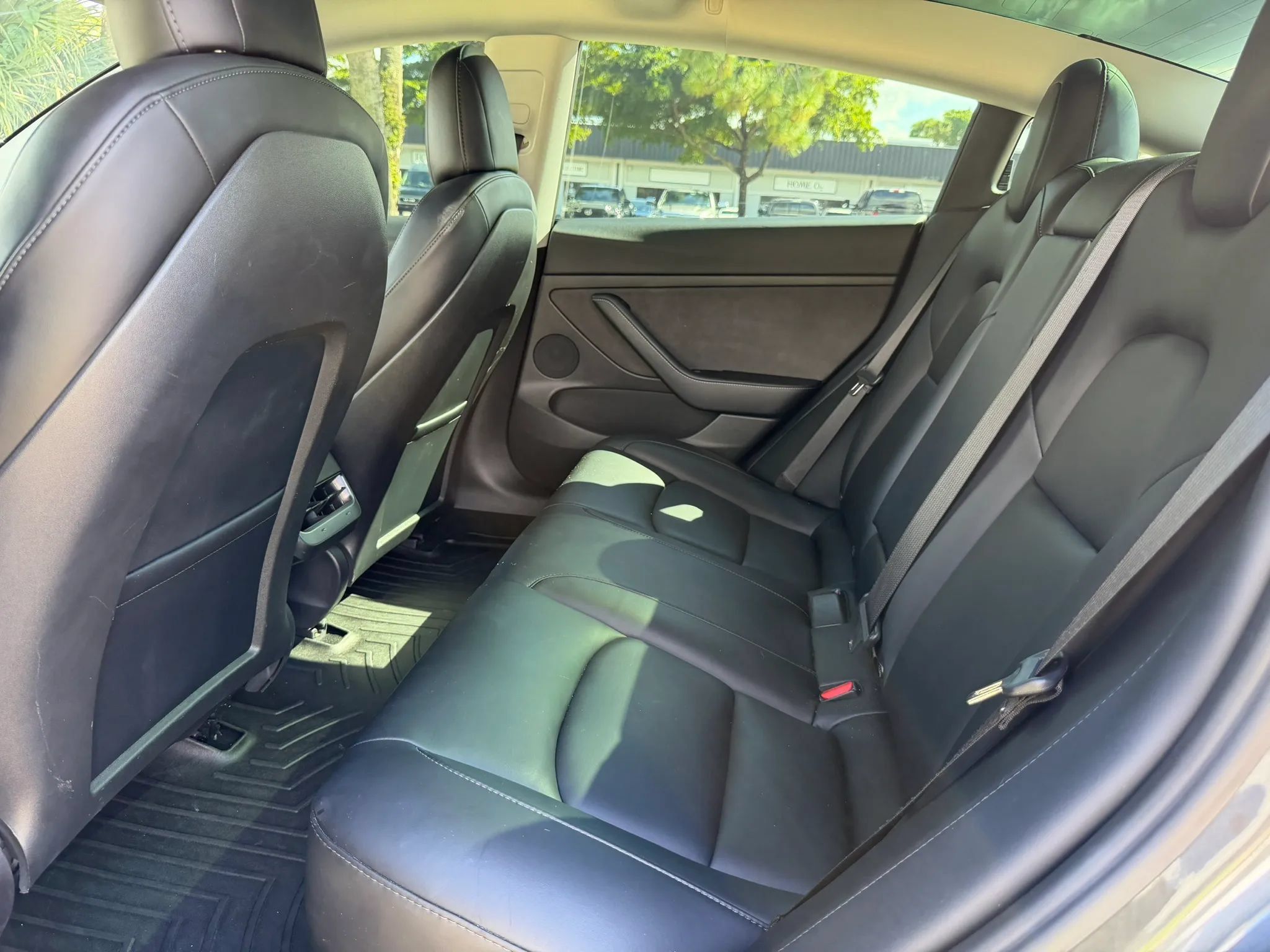 Used 2021 Tesla Model 3 Long Range AWD/4WD image 14