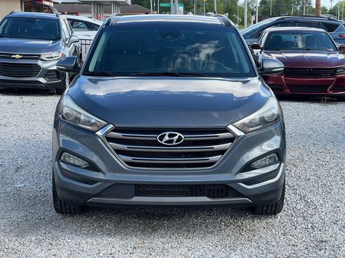 Used 2016 Hyundai Tucson Limited w/ Option Group 03 AWD/4WD image 2