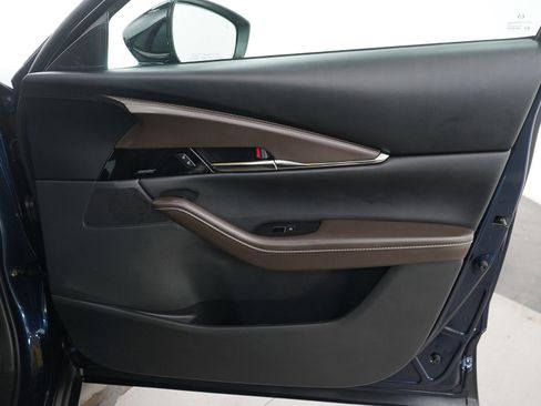 Used 2025 MAZDA CX-30 2.5 Turbo w/ Premium Plus Pkg image 13