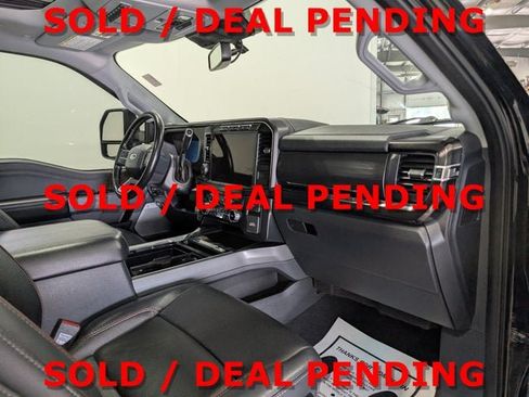Used 2023 Ford F250 Lariat w/ Lariat Ultimate Package AWD/4WD image 21