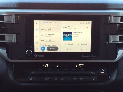 Used 2022 Toyota Tundra SR5 image 10