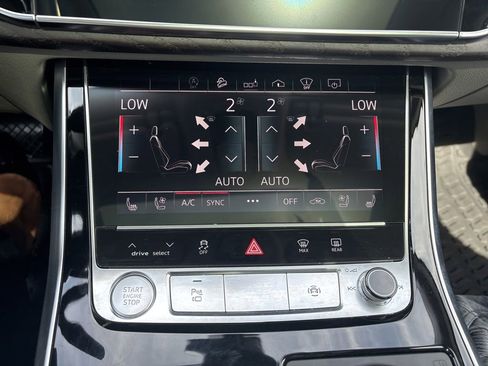 Used 2020 Audi Q7 3.0T Prestige w/ Prestige Package AWD/4WD image 4