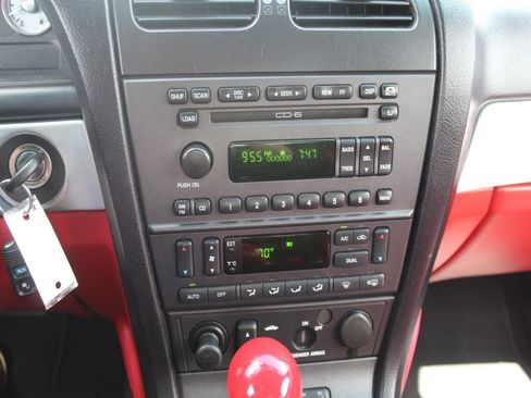 Used 2003 Ford Thunderbird Base image 6