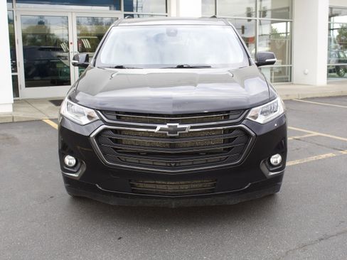 Used 2020 Chevrolet Traverse Premier image 2