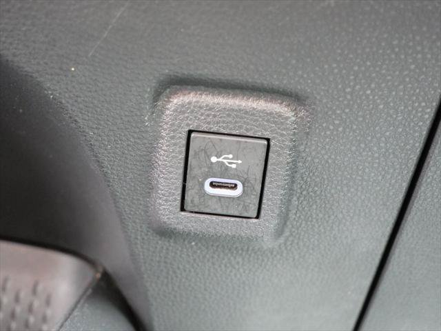 Certified 2025 Toyota Corolla LE FWD image 28