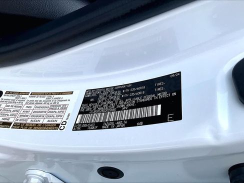 Used 2025 Lexus NX 350 AWD w/ Accessory Package (Z2) image 35