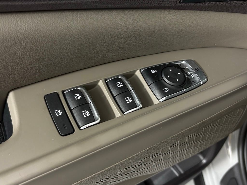 New 2026 Kia Carnival EX FWD image 14