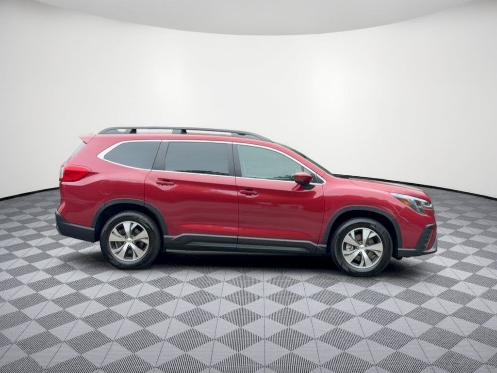 Used 2025 Subaru Ascent Premium AWD/4WD image 8