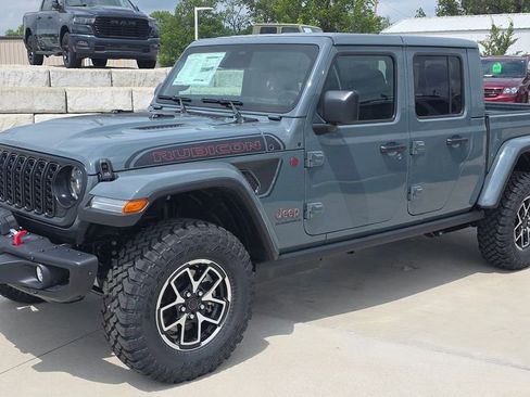 New 2026 Jeep Gladiator Rubicon AWD/4WD image 1