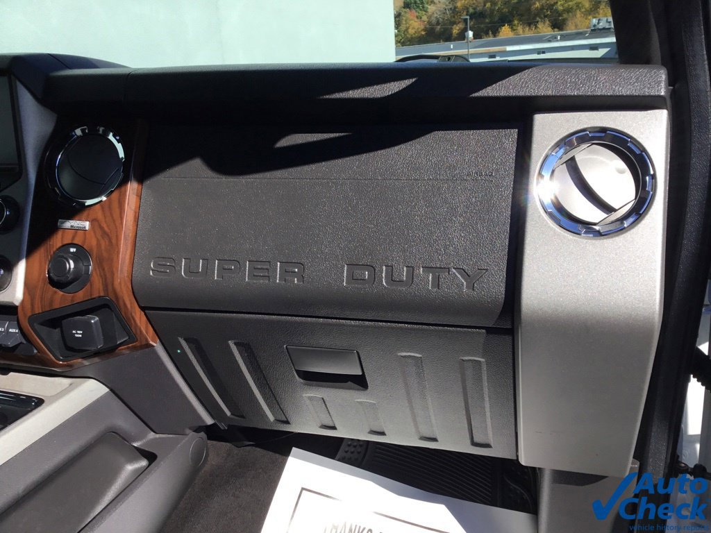 Used 2013 Ford F250 Lariat w/ Lariat Ultimate Pkg AWD/4WD image 26